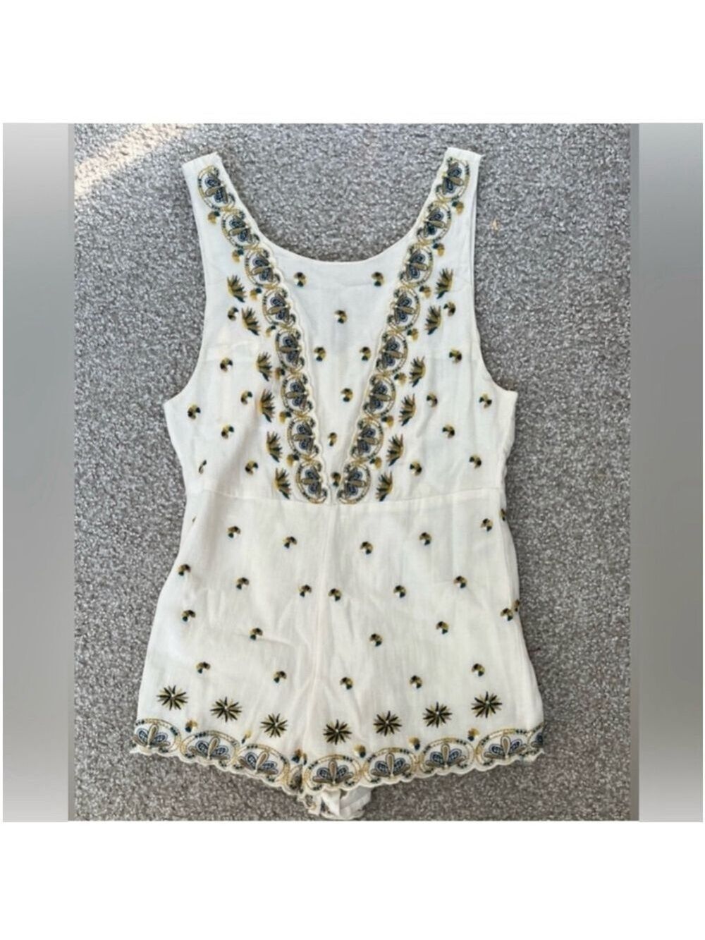 Free People Ivory Margarita Embroidered Romper Jumper Medium NWT - Picture 3 of 13